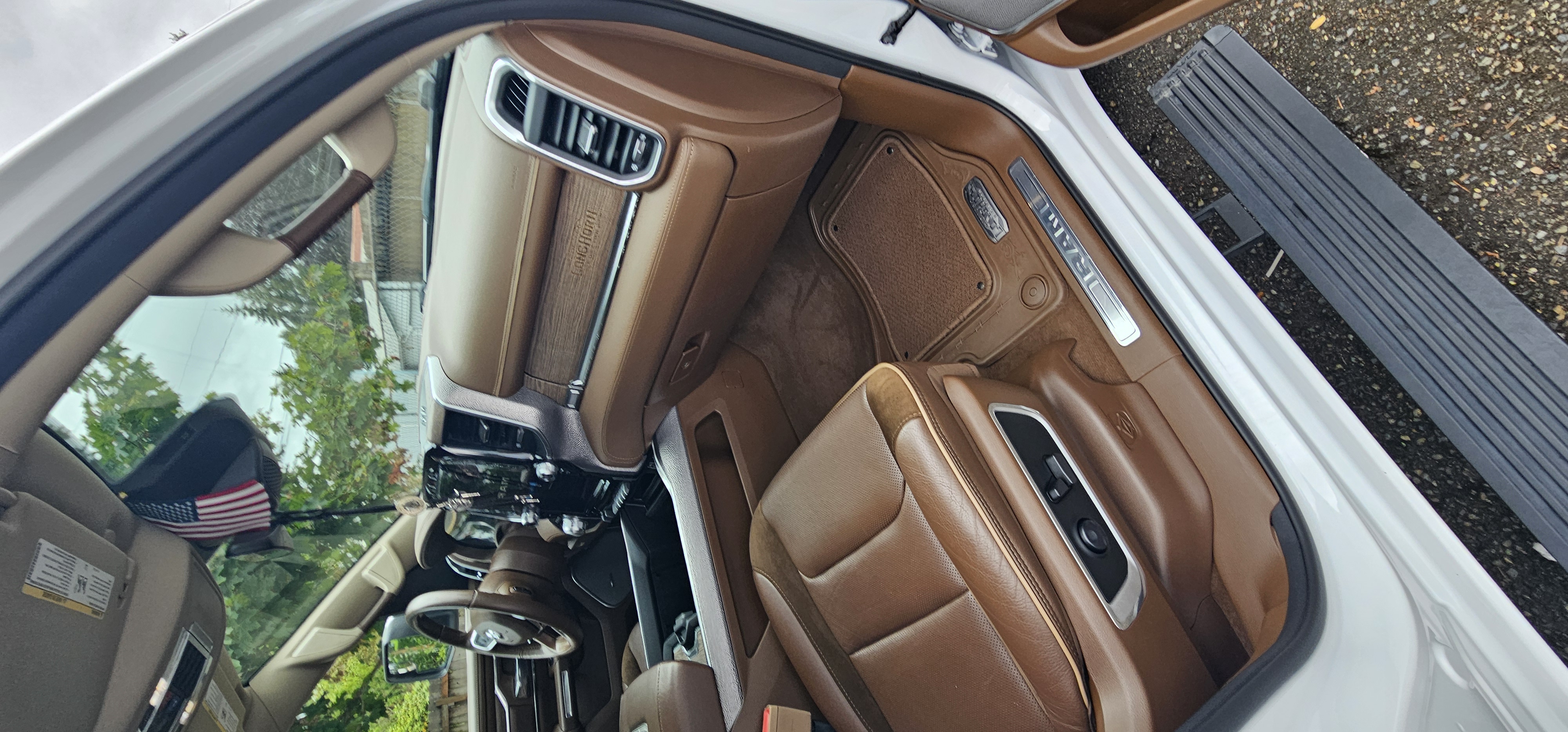 Passenger Interior - after detailing result